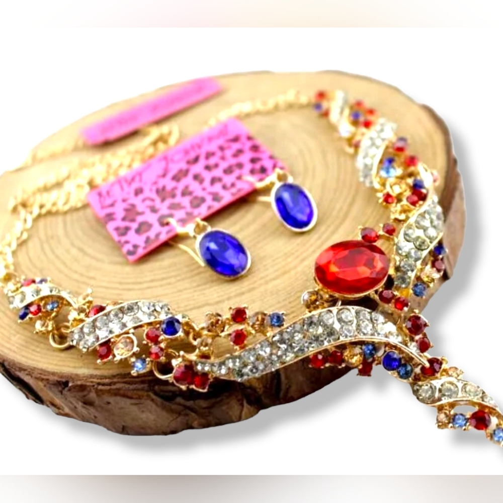 Gold plated red white and blue crystal necklace earrings set